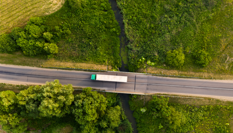 astrocast_land_transport-white-paper-960×550 astrocast_land_transport-white-paper-960x550